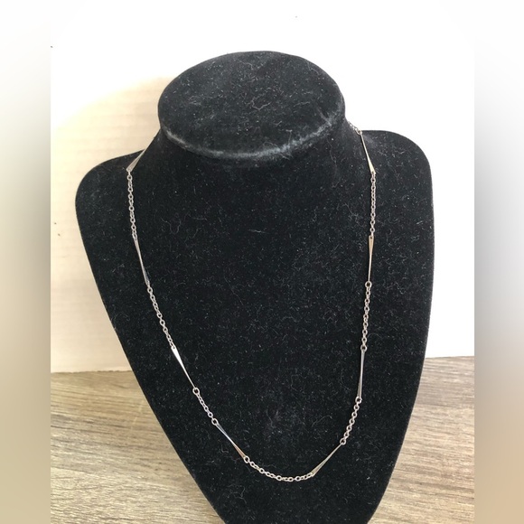 Chain Necklace - Picture 1 of 8